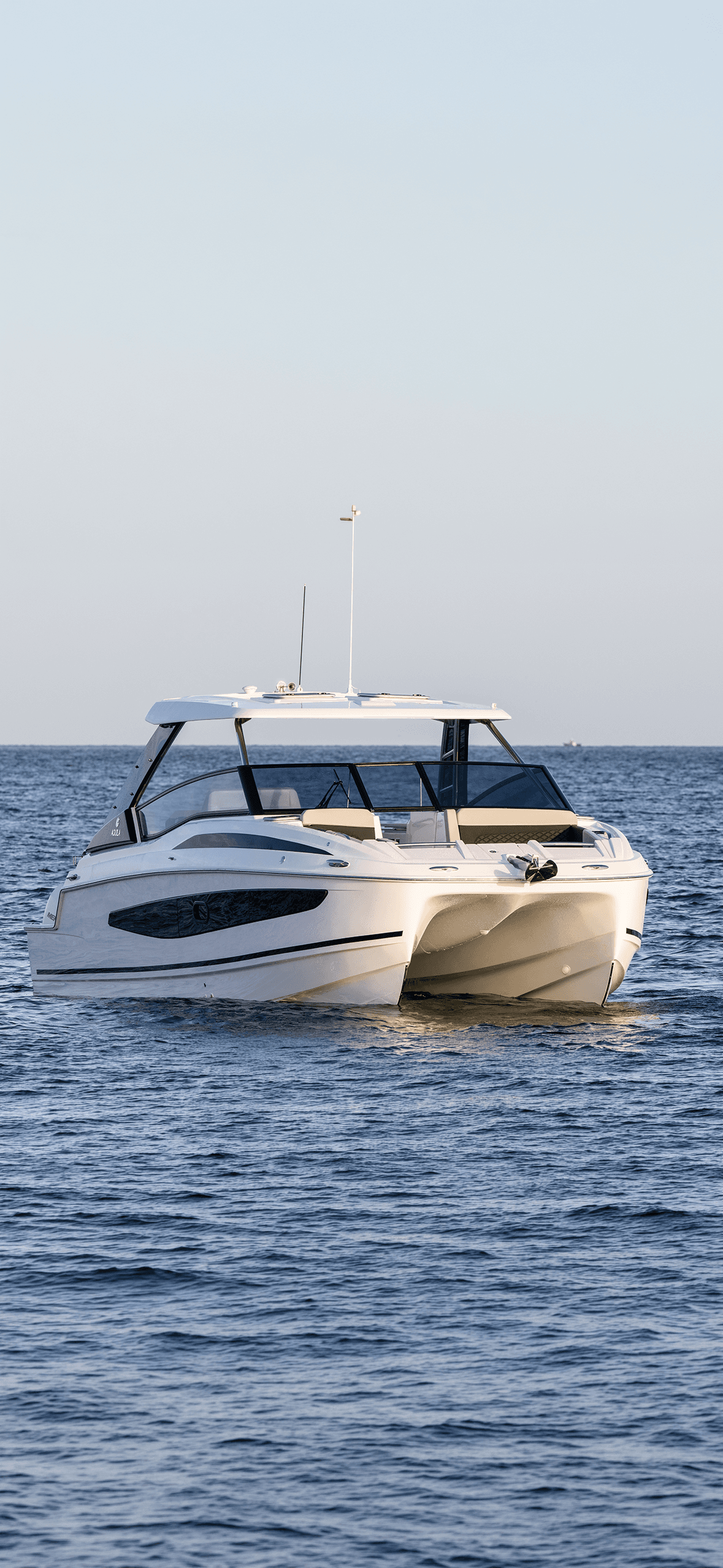 Aquila 32 Sport